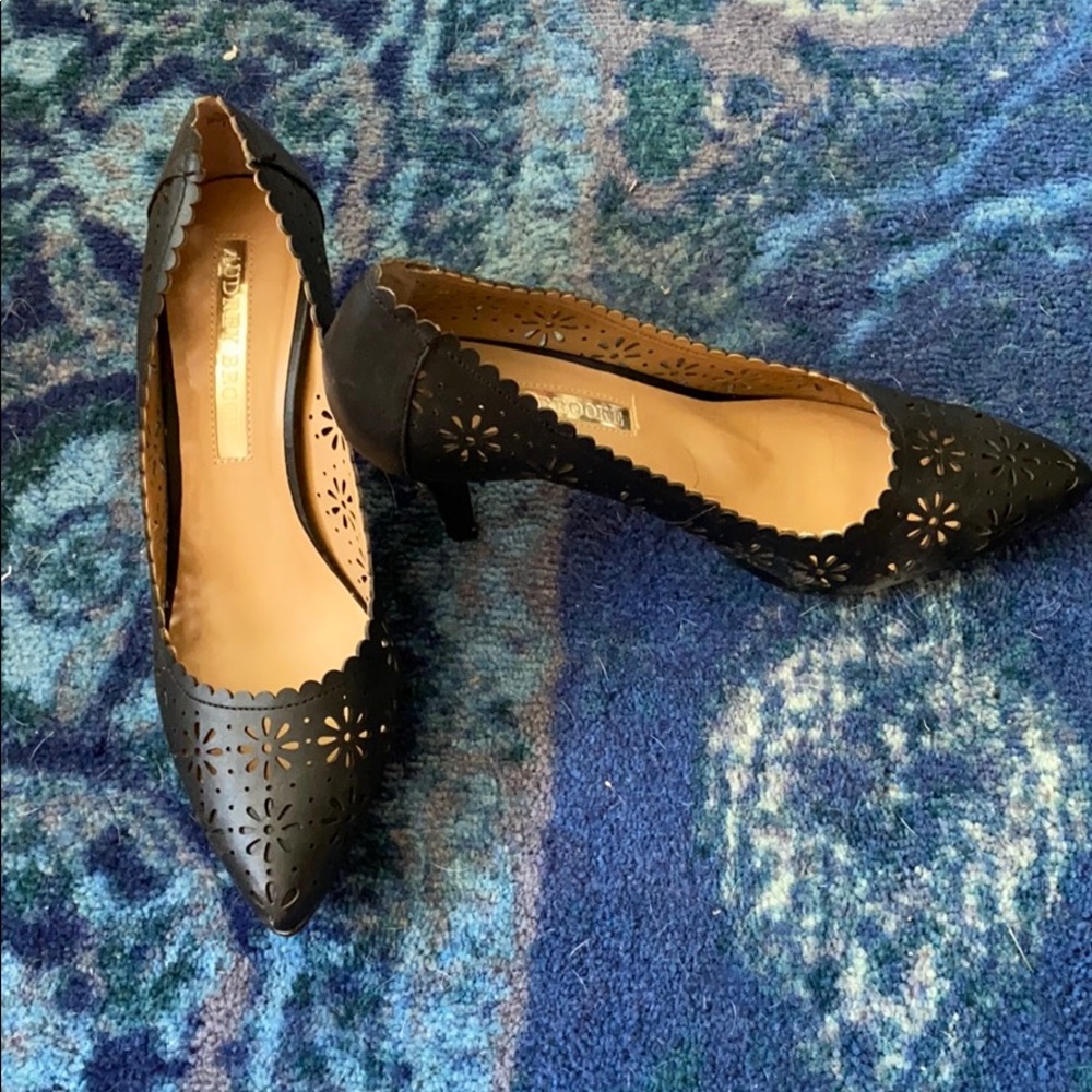 Audrey Brooke Pumps